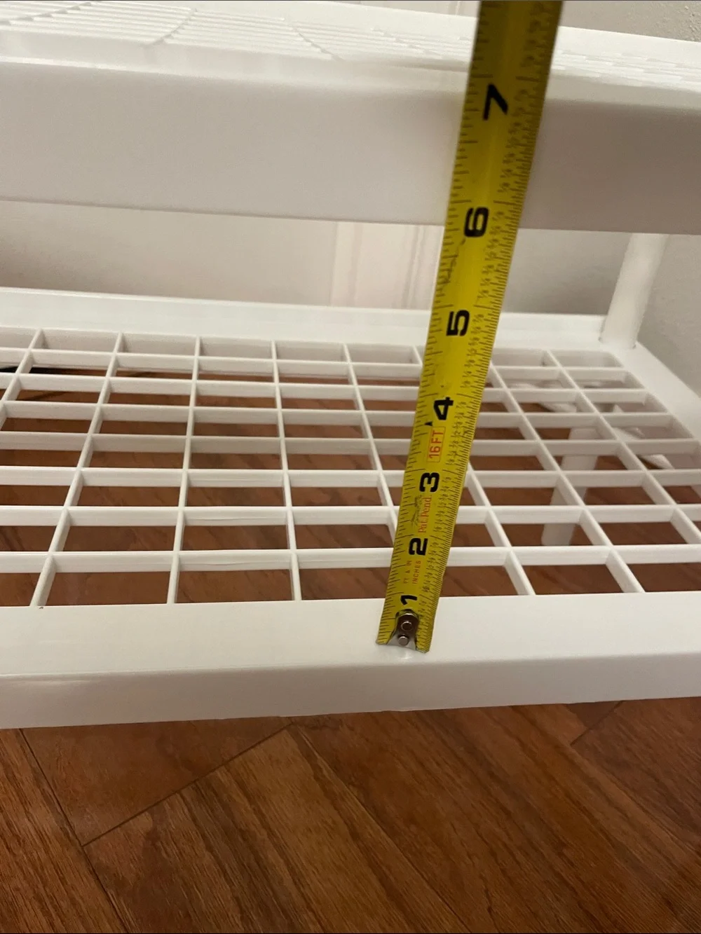 White Plastic Adjustable 1 2 3 or 4 Tier Storage Shelves or Rack Great Condition